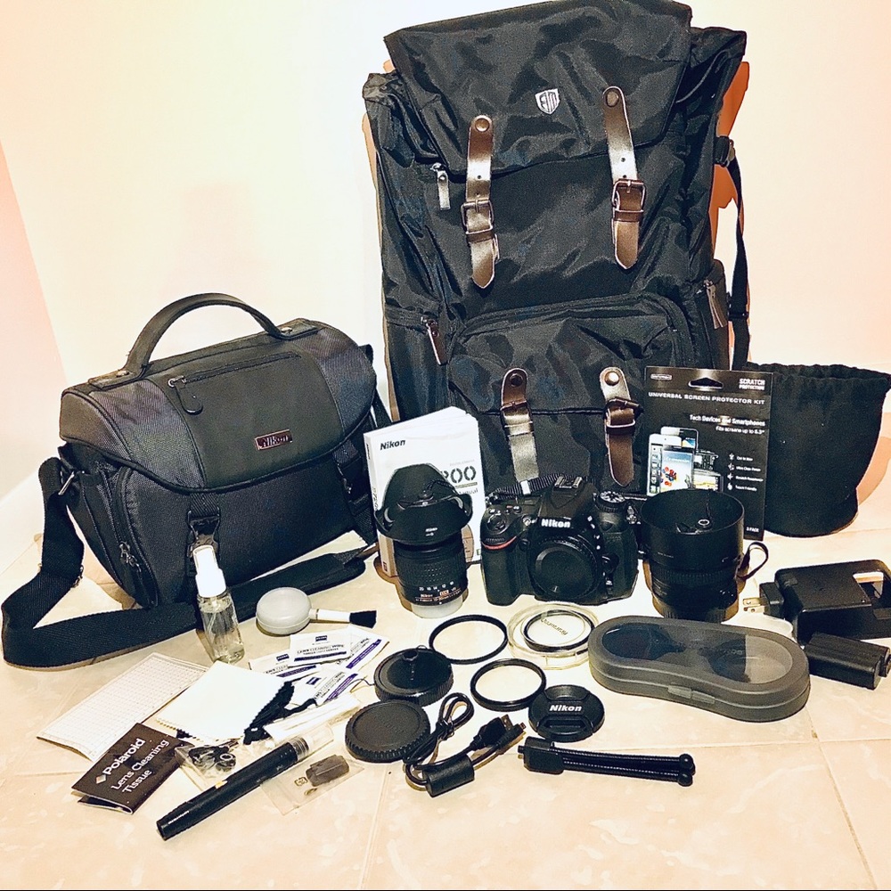 Nikon D7200 DSLR Camera with 10-20mm & 50mm Lens